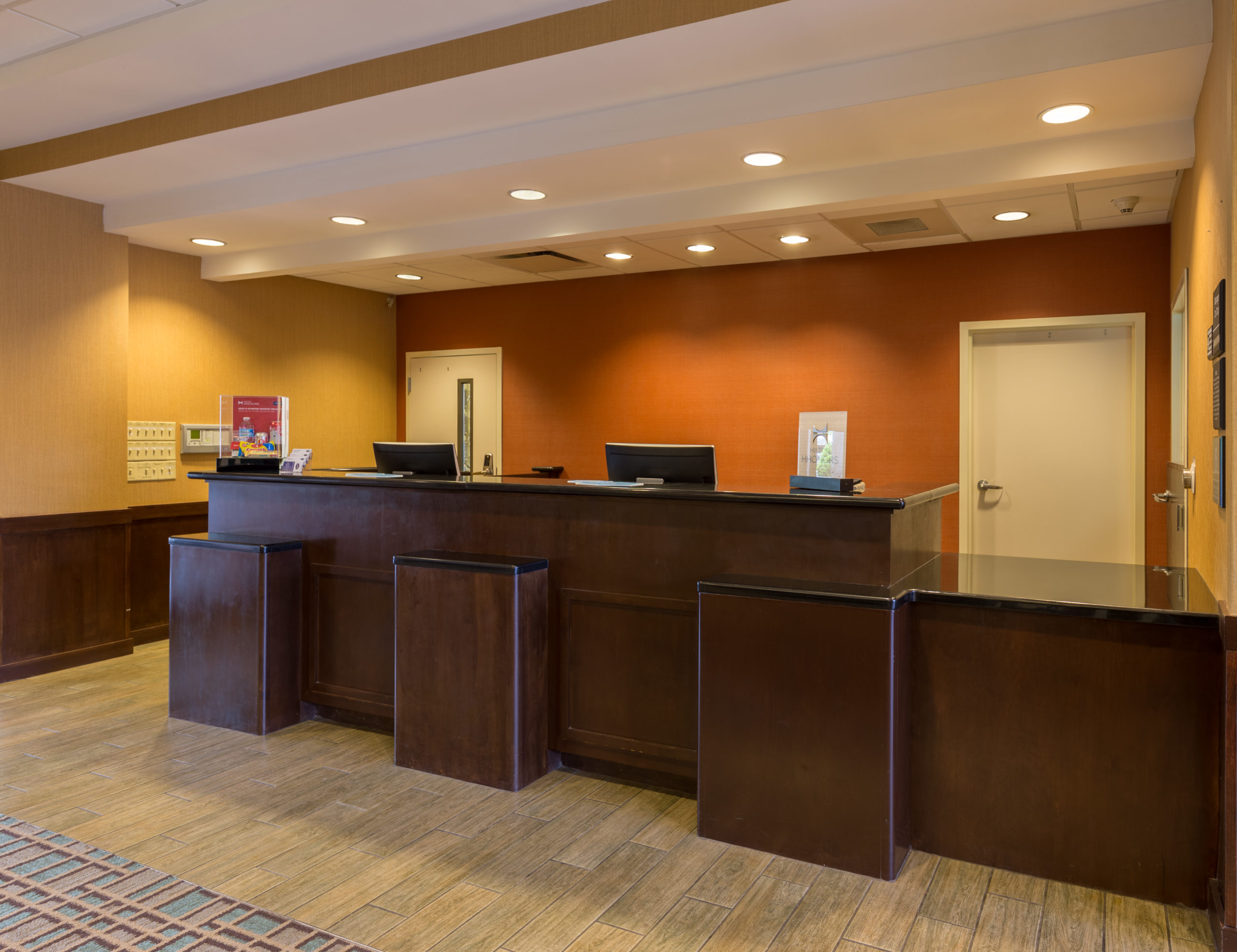 Hampton Inn & Suites Burlington- Front Desk Reps